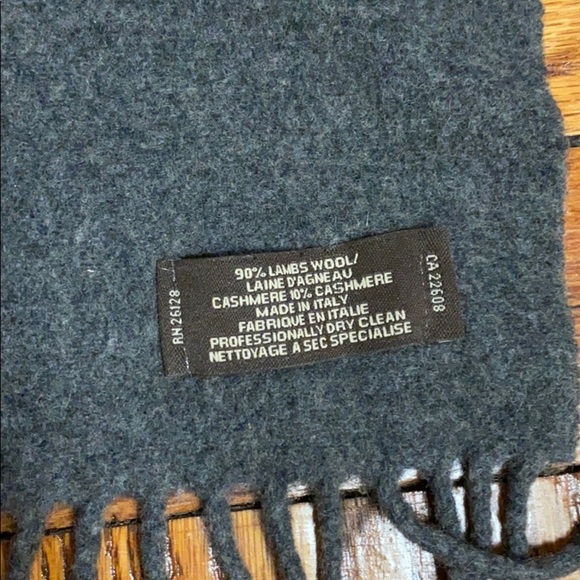 Coach gray & red wool scarf - Picture 3 of 7